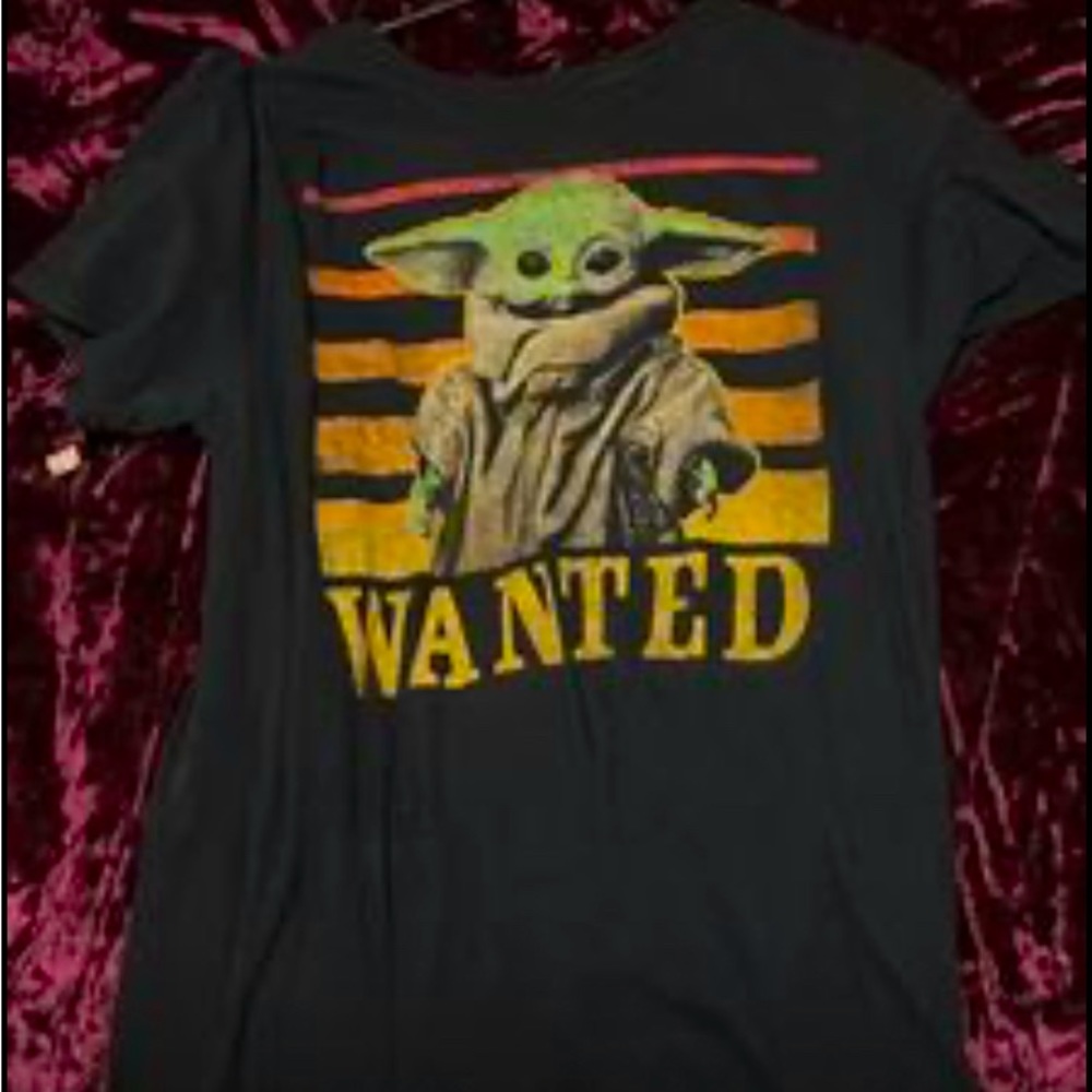 Baby Yoda shirt